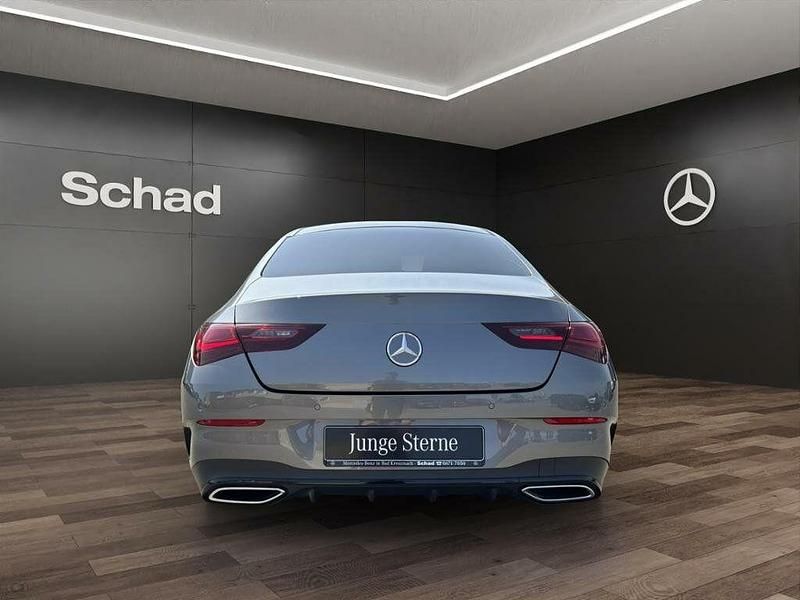 Gebraucht Mercedes CLA200 AMG 163 PS (119 kW) 2024 Metalliclack mountaingrau Coupé