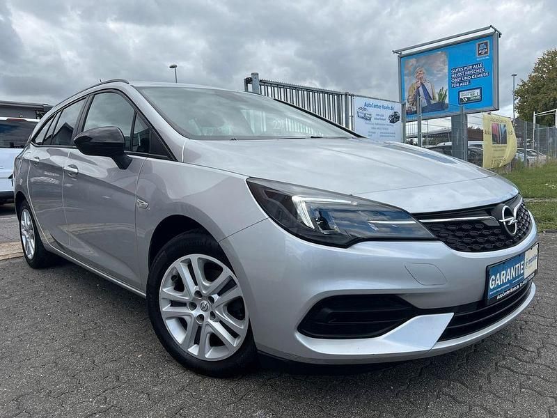 Silber Gebraucht 2021 Opel Astra Kombi | 9.950 € (Guter Preis) - Bild 1/4