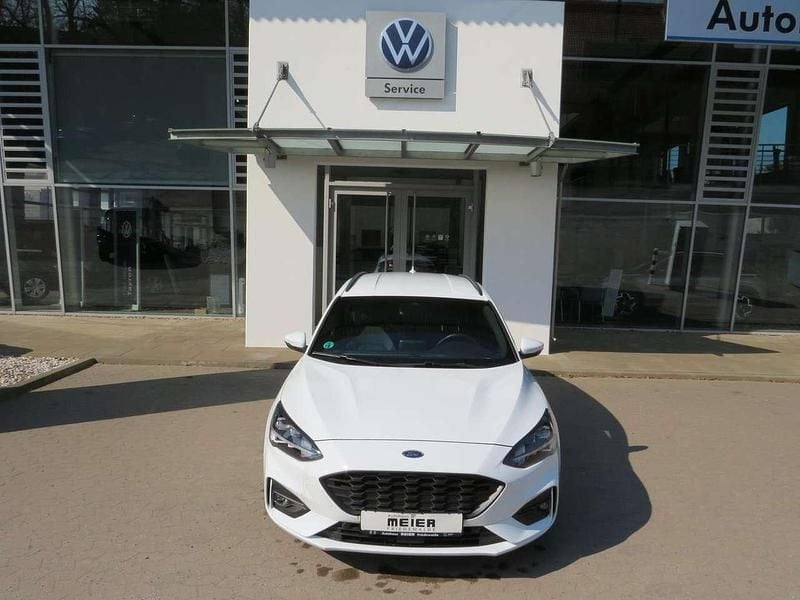 Gebraucht Ford Focus ST-Line 150 PS (110 kW) 2020 Frostweiß Kombi
