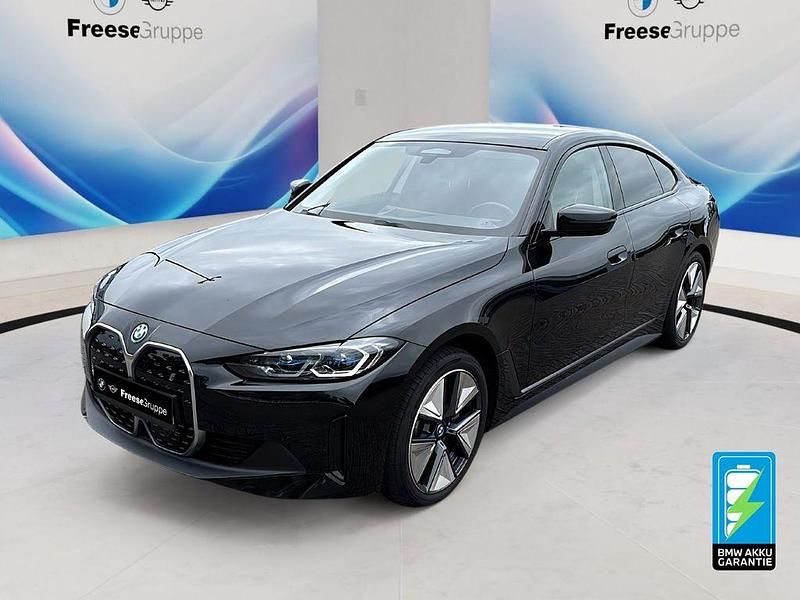 Schwarz Gebraucht 2023 BMW i4 Sport Line Limousine | 40.990 € (Superpreis) - Bild 1/4