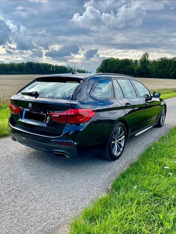 Gebraucht BMW 530 Performance 265 PS (194 kW) 2019 Schwarz Kombi