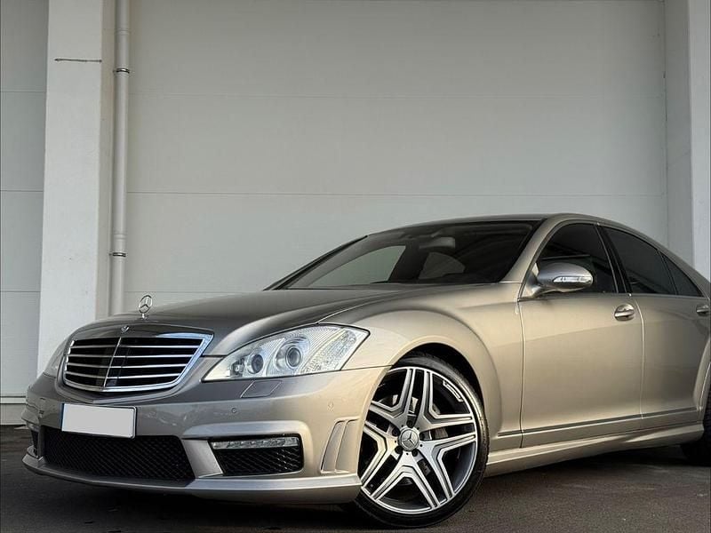 Grau Gebraucht 2006 Mercedes S500 AMG Limousine | 15.900 € - Bild 1/4