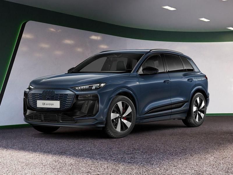 Gebraucht Audi Q6 e-tron S-Line 185 kW (252 PS) 2025 Blau / plasmablau SUV