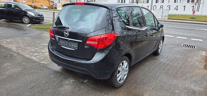 Gebraucht Opel Meriva 110 PS (80 kW) 2013 Karbonschw graphitschw midnigh Van / Kleinbus