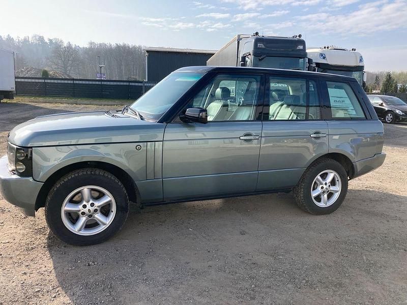 Gebraucht Land Rover Range Rover Vogue 286 PS (210 kW) 2003 Grau SUV