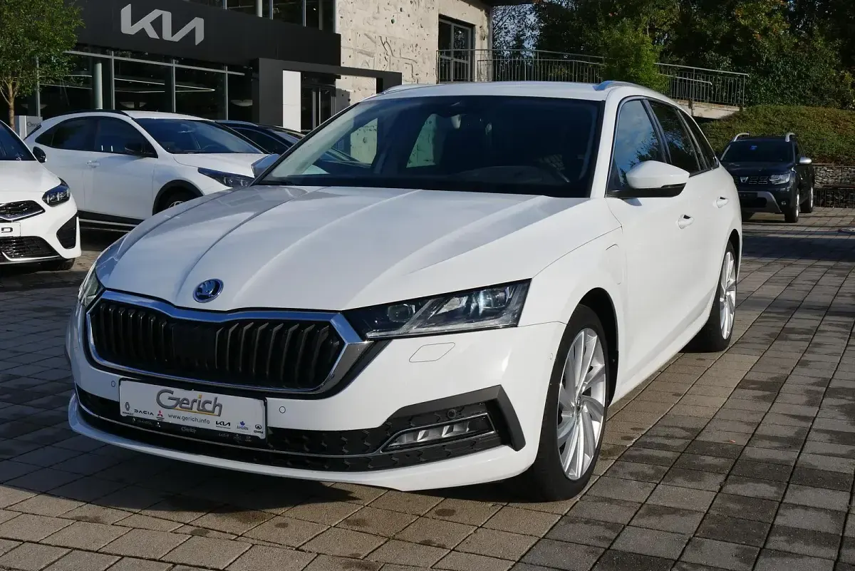 Gebraucht Skoda Octavia 204 PS (150 kW) 2021 Limousine