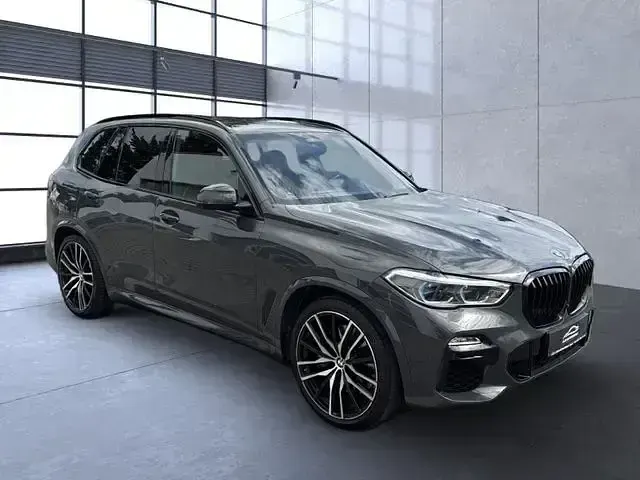 Gebraucht BMW X5 M50 Performance 530 PS (389 kW) 2021 Grau SUV