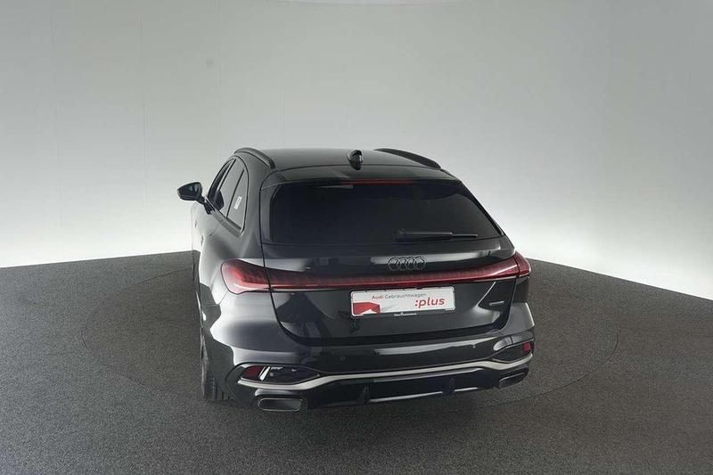 Gebraucht Audi A5 Ambiente 204 PS (150 kW) 2025 Mythosschwarz metallic Kombi