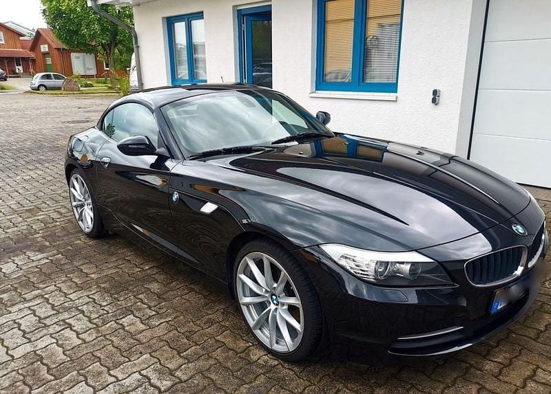 Schwarz Gebraucht 2010 BMW Z4 Performance Cabrio | 12.950 € (Guter Preis) - Bild 1/4