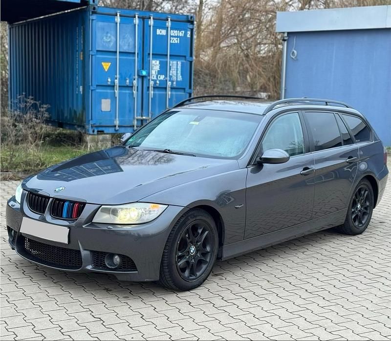 Grau Gebraucht 2008 BMW 320 M Sport Kombi | 3.650 € (Superpreis) - Bild 1/4