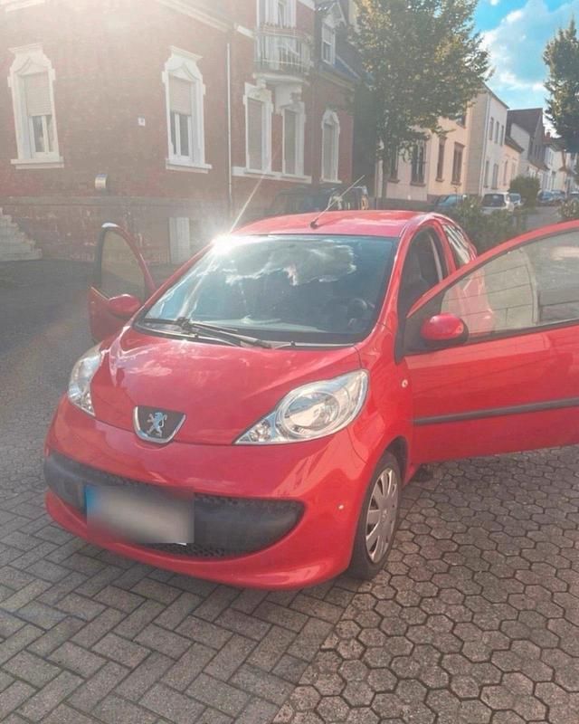 Gebraucht Peugeot 107 68 PS (50 kW) 2006 Rot Kleinwagen