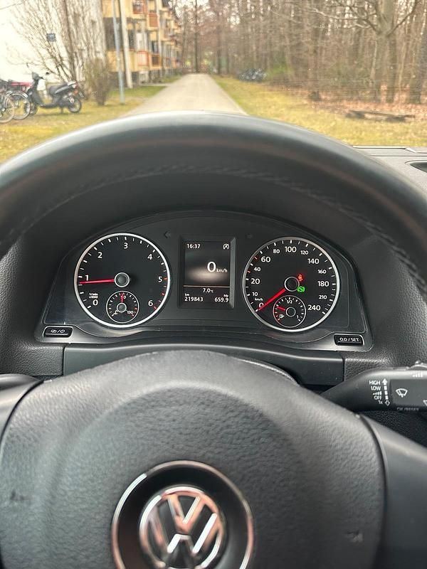 Gebraucht VW Tiguan 184 PS (135 kW) 2015 Braun SUV