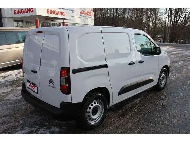 Neu Citroën e-Berlingo 100 kW (136 PS) 2025 Van / Kleinbus