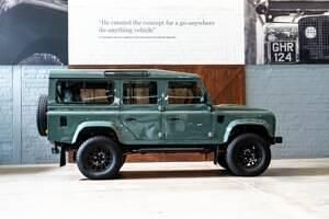 Gebraucht Land Rover Defender 122 PS (89 kW) 2013 Grün SUV