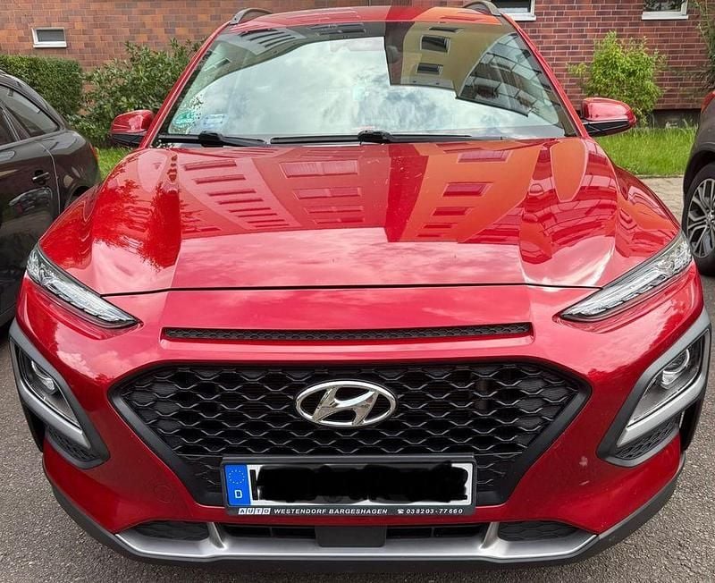 Rot Gebraucht 2017 Hyundai Kona Trend SUV | 13.500 € (Guter Preis) - Bild 1/4