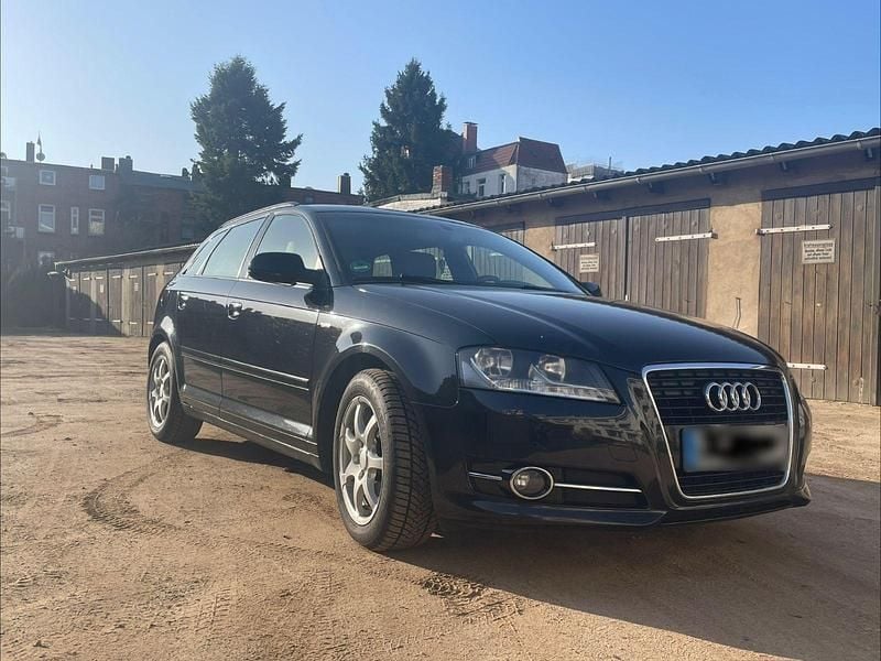 Gebraucht Audi A3 S-Line 125 PS (91 kW) 2012 Schwarz Kleinwagen
