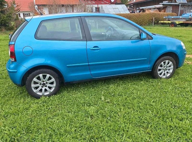 Brugt VW Polo 74 HK (54 kW) 2005 Blå Hatchback