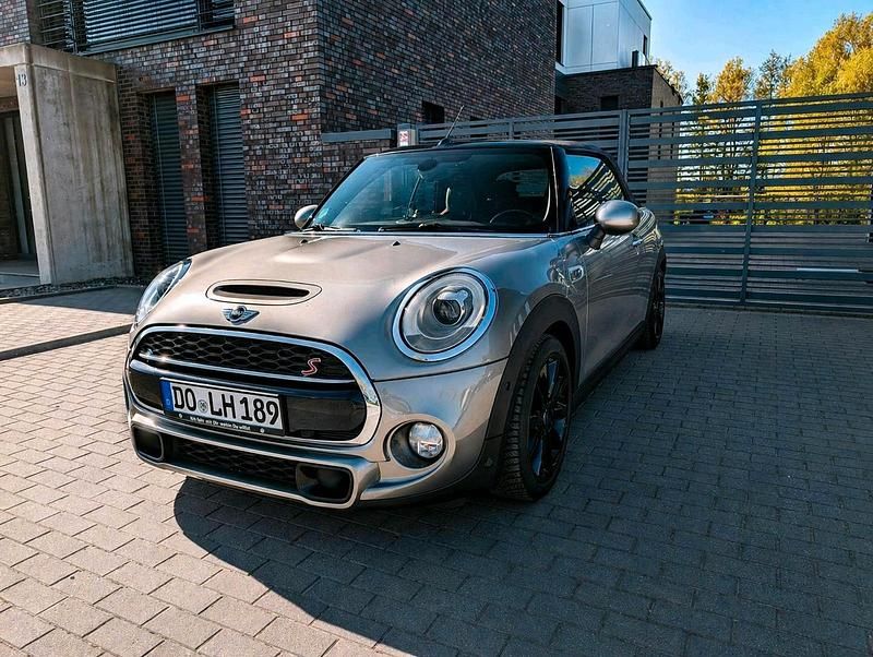 Gebraucht Mini Cooper S Cabriolet 192 PS (141 kW) 2016 Silber Cabrio