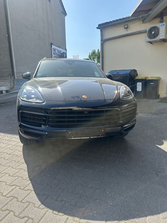 Schwarz Gebraucht 2019 Porsche Cayenne SUV | 47.000 € (Guter Preis) - Bild 1/4