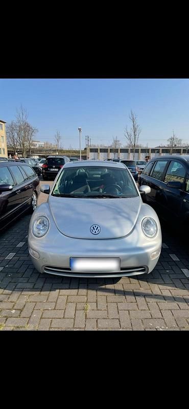 Gebraucht VW New Beetle 102 PS (75 kW) 2002 Silber Kleinwagen