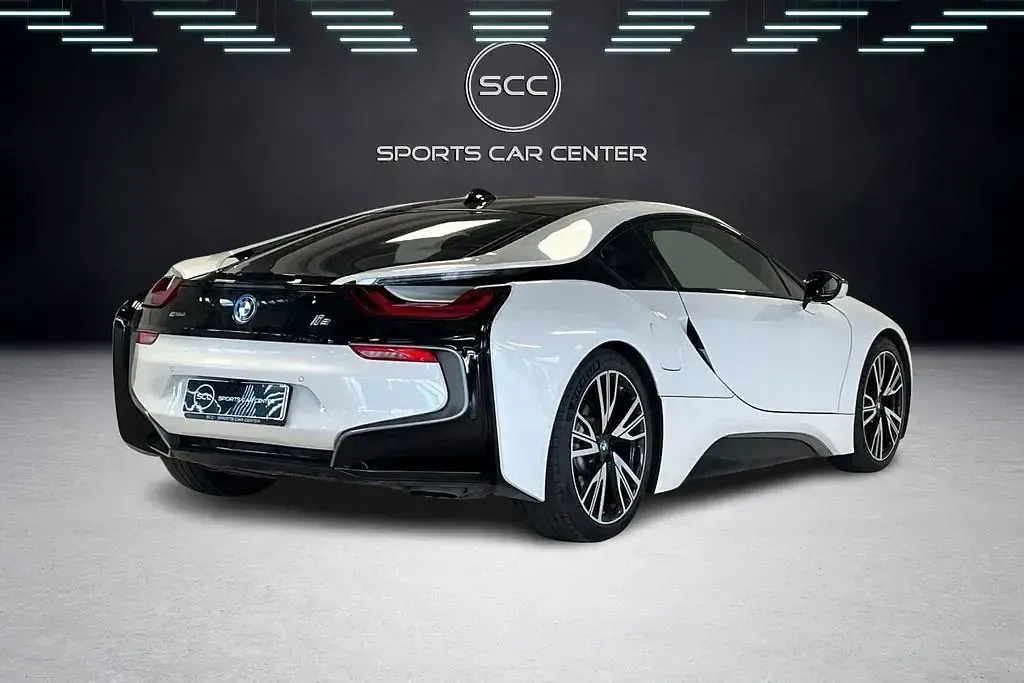 Gebraucht BMW i8 Comfort Edition 231 PS (169 kW) 2018 Weiß