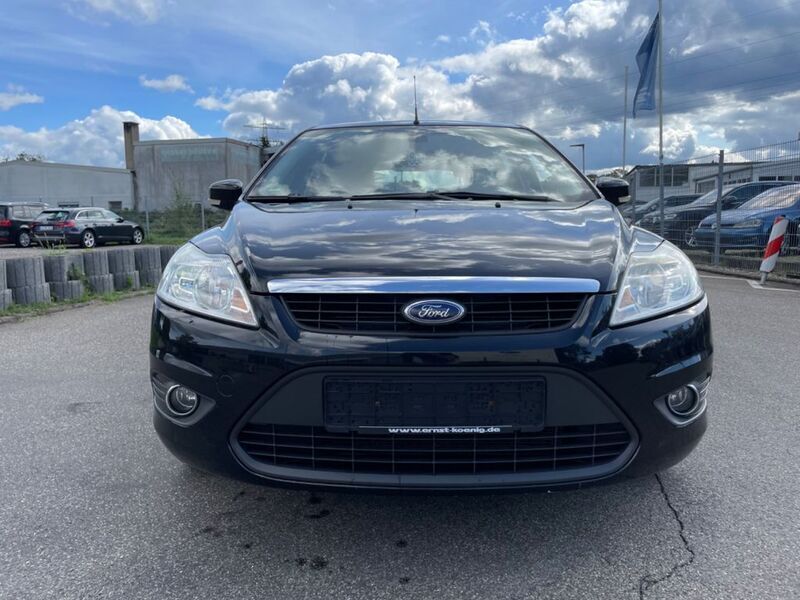 Gebraucht Ford Focus Style 125 PS (91 kW) 2010 Schwarz Kombi