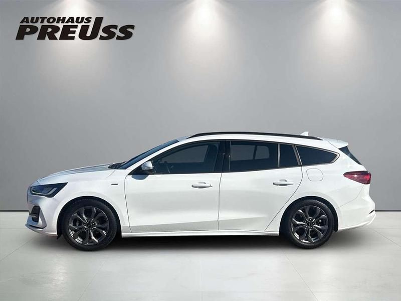 Gebraucht Ford Focus ST-Line 155 PS (114 kW) 2024 Frostweiß Kombi