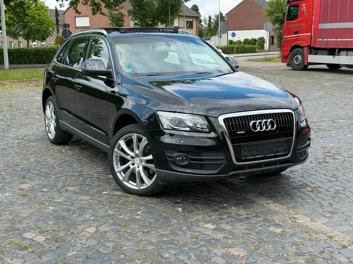Gebraucht Audi Q5 239 PS (175 kW) 2012 Schwarz SUV