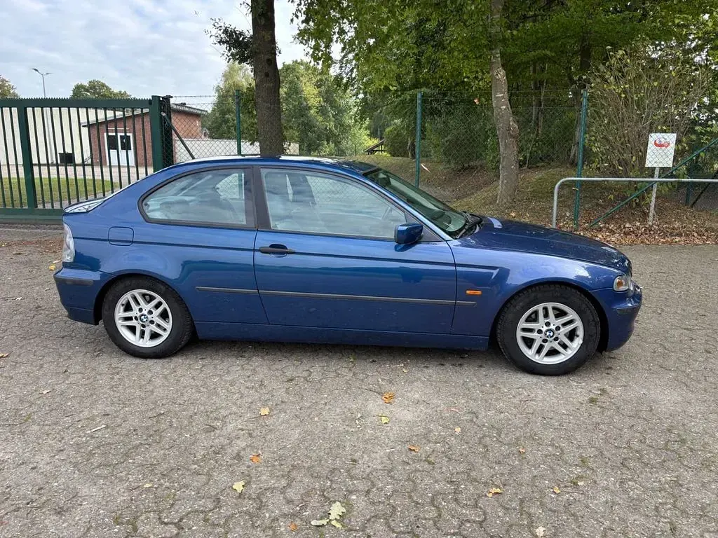 Gebraucht BMW 316 Compact 120 PS (88 kW) 2002 Blau Kleinwagen
