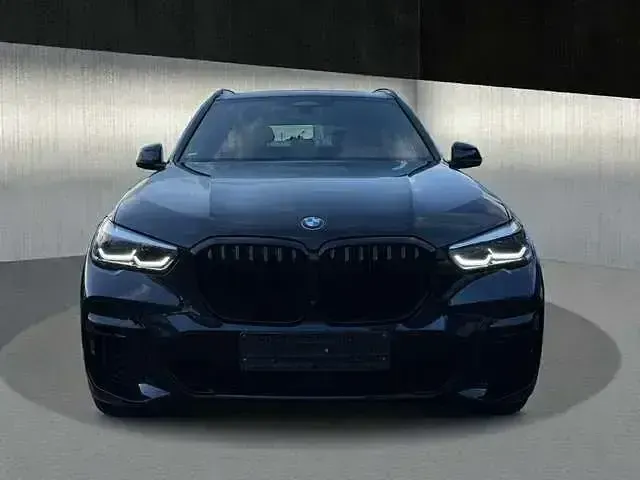 Gebraucht BMW X5 M Sport 286 PS (210 kW) 2023 Carbonschwarz metallic SUV