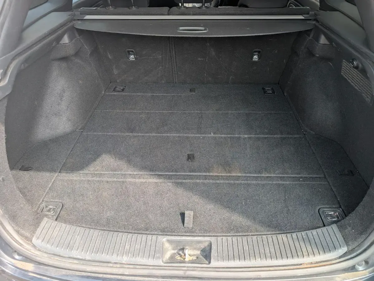 Gebraucht Hyundai i30 Intro Edition 160 PS (117 kW) 2020 Schwarz Kombi