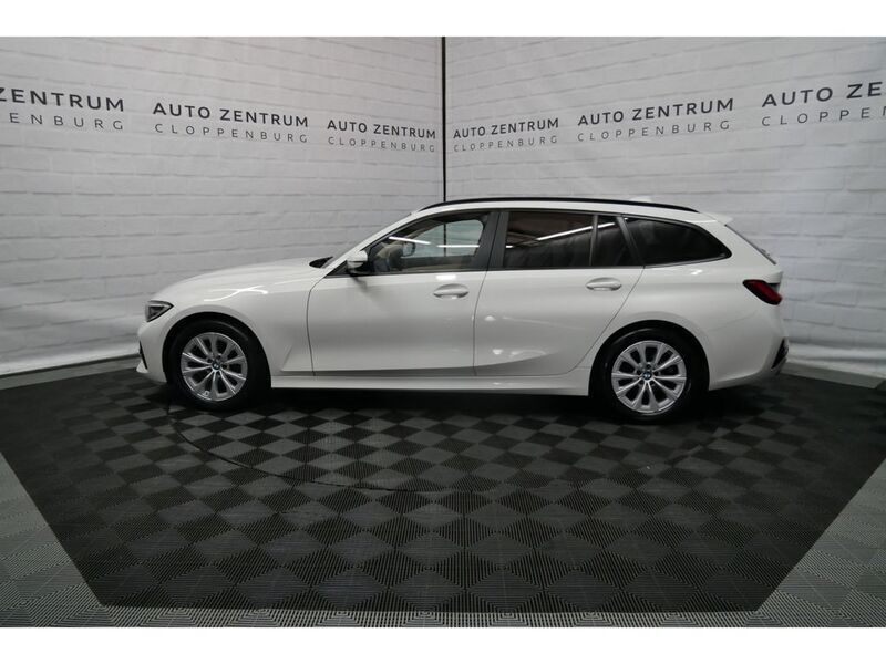 Gebraucht BMW 320 Advantage 190 PS (139 kW) 2020 Weiß Limousine