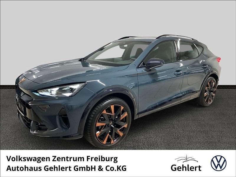 Fiord blau Gebraucht 2024 Cupra Formentor SUV | 37.900 € (Etwas zu teuer) - Bild 1/4