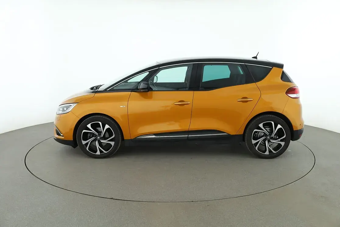 Gebraucht Renault Scénic IV Bose Edition 159 PS (116 kW) 2019 Orange Van / Kleinbus