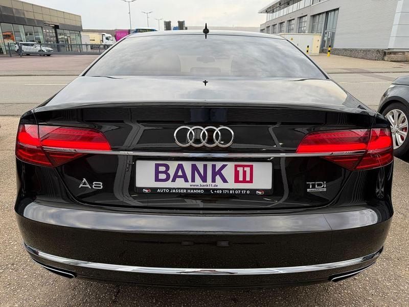 Gebraucht Audi A8 Ambiente 262 PS (192 kW) 2017 Schwarz Limousine