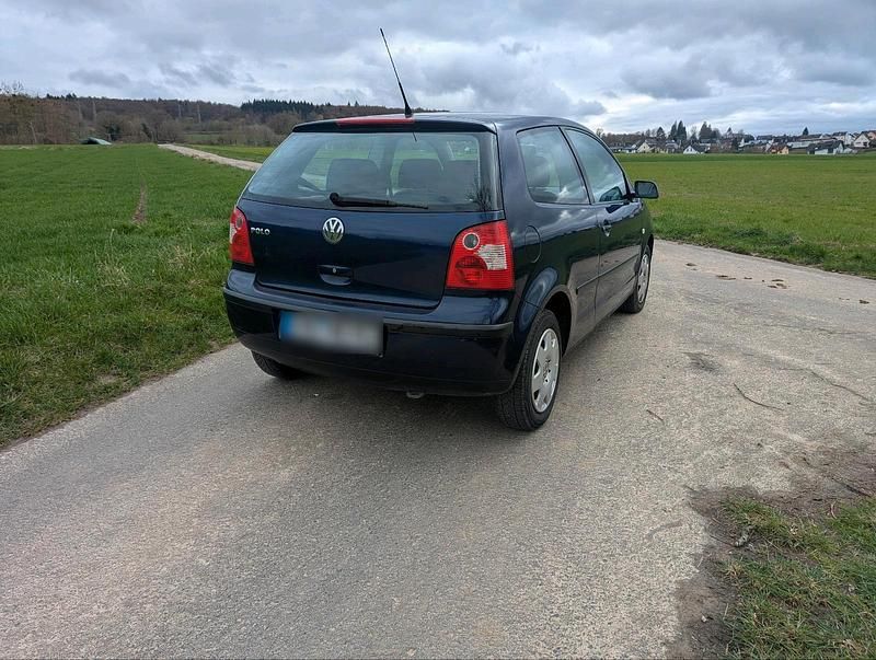 Gebraucht VW Polo 54 PS (39 kW) 2003 Blau Kleinwagen