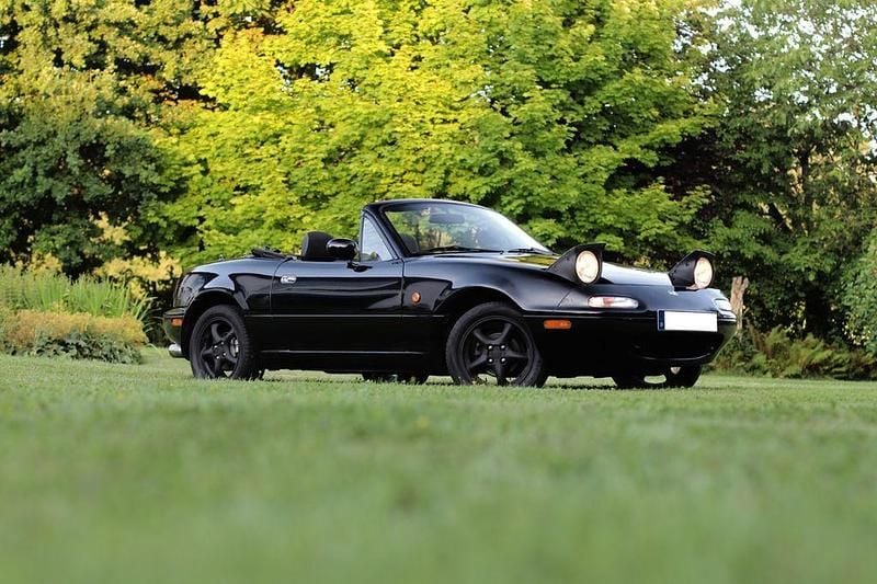 Gebraucht Mazda MX5 90 PS (66 kW) 1995 Schwarz Cabrio