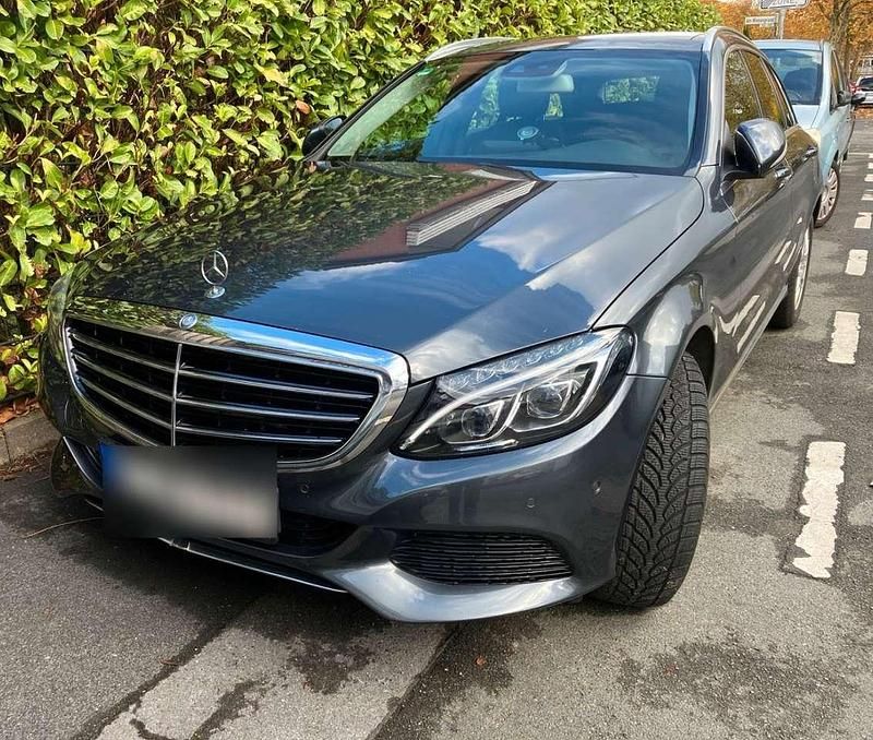 Gebraucht Mercedes C220 170 PS (125 kW) 2014 Grau Kombi