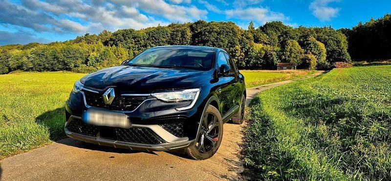 Schwarz Gebraucht 2022 Renault Arkana R.S. SUV | 24.900 € (Fairer Preis) - Bild 1/4
