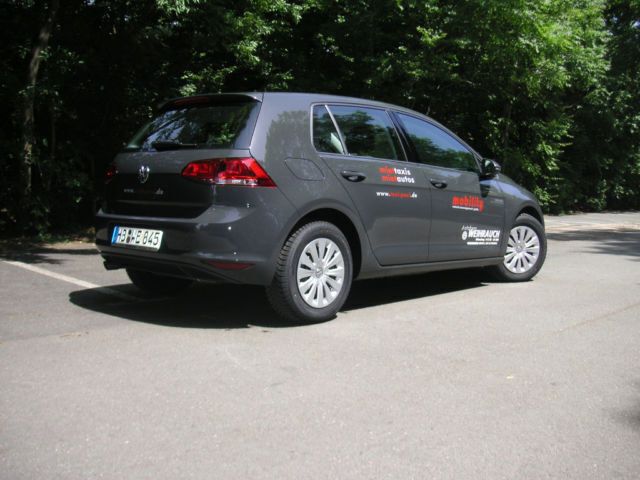 Gebraucht VW Golf VII Trendline 105 PS (77 kW) 2013 Grau Limousine