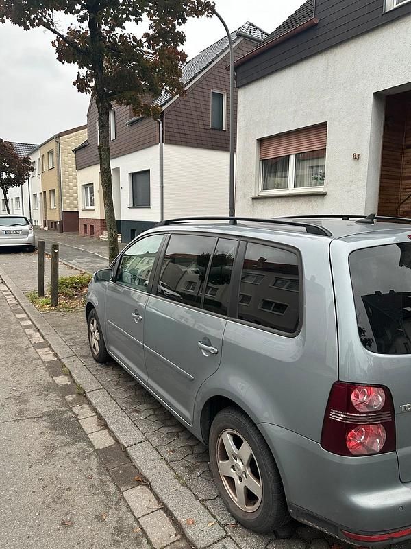 Gebraucht VW Touran 146 PS (107 kW) 2008 Grau Van / Kleinbus