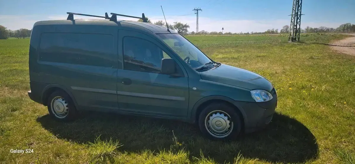 Second-hand Opel Combo 87 CP (63 kW) 2002 Verde Monovolum
