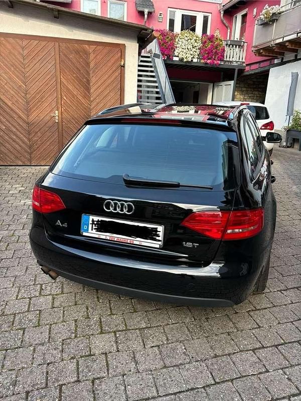 Schwarz Gebraucht 2010 Audi A4 Attraction Kombi | 3.400 € (Superpreis) - Bild 1/4