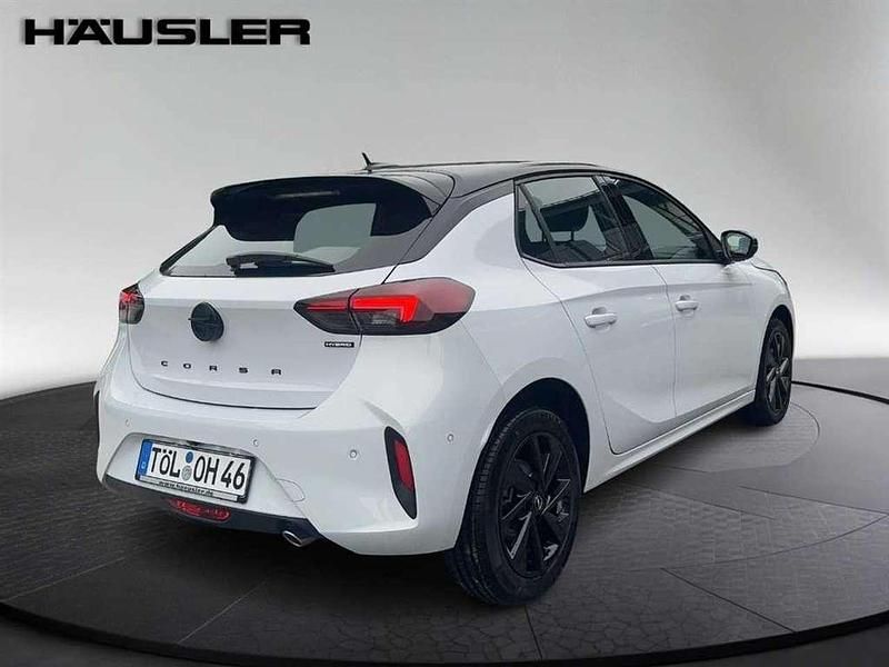 Gebraucht Opel Corsa 101 PS (74 kW) 2025 Kontur weiß (metallic) Kleinwagen