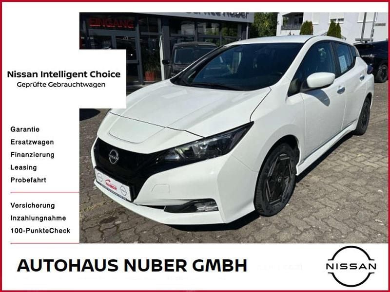 White standard Gebraucht 2022 Nissan Leaf Acenta Kleinwagen | 16.990 € (Etwas zu teuer) - Bild 1/4