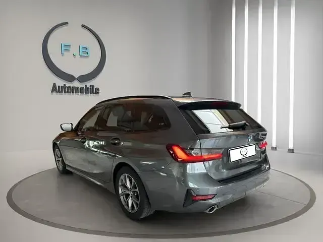 Gebraucht BMW 320 Sport Line 190 PS (139 kW) 2022 Mineralgrau Kombi