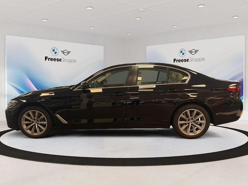 Gebraucht BMW 530 Performance 286 PS (210 kW) 2022 Schwarz Limousine