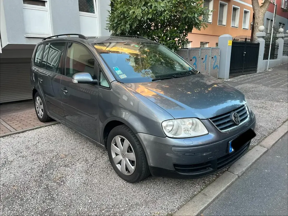 Gebraucht VW Touran 105 PS (77 kW) 2003 Grau Van / Kleinbus