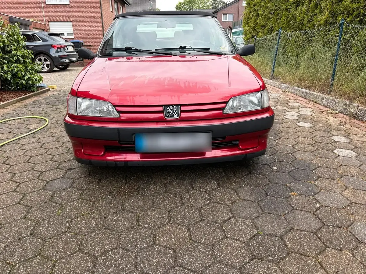 Gebraucht Peugeot 306 Cabriolet 101 PS (74 kW) 1995 Rot Cabrio