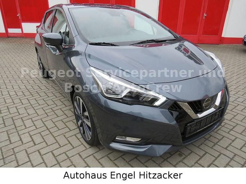 Grau Gebraucht 2018 Nissan Micra Tekna Kleinwagen | 11.900 € (Fairer Preis) - Bild 1/4
